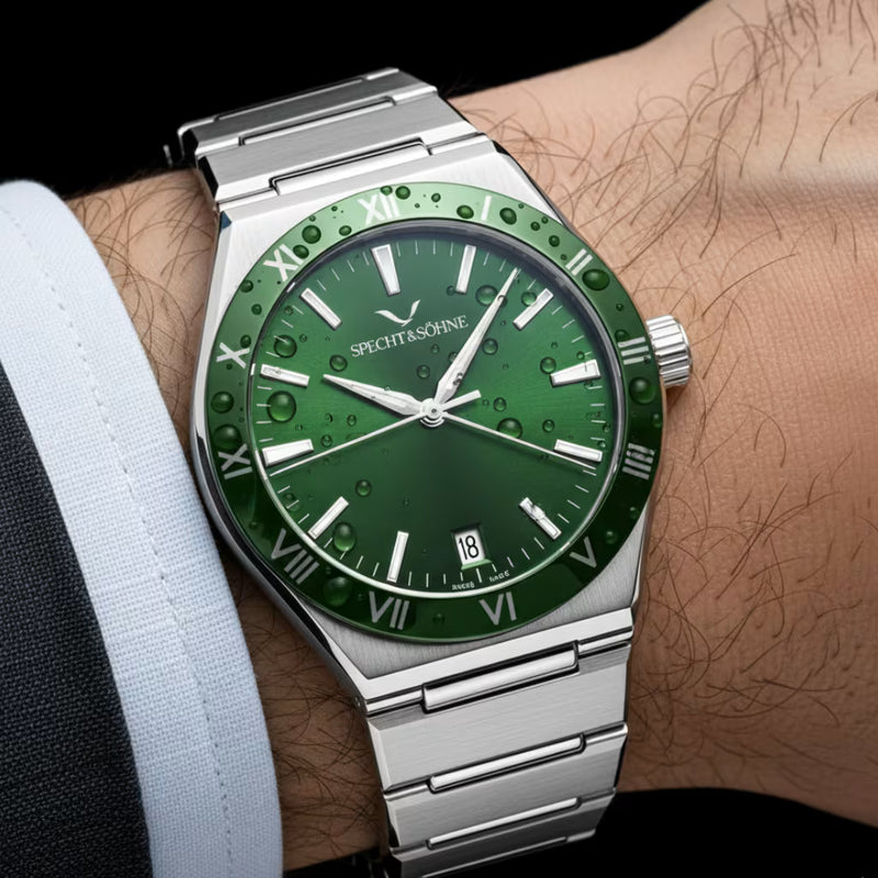 Aquanalt Green — Mostrador Verde Com Numerais Romanos E Caixa Em Aço